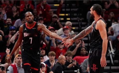 火箭主场大胜国王，比赛是赢了，但这几个点真得说道说道！首先乌度卡用人太固执了