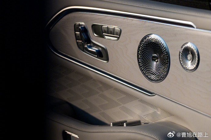 极氪8X官宣4月17日正式上市极氪Zeekr官宣极氪8X于4月17日宁波上市延