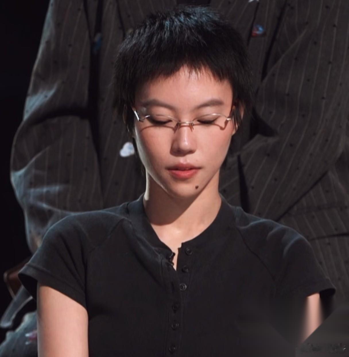 估计现在全网最后悔的就是王菲了吧？她千不该萬不该，就是不该同意窦靖童参加《歌手