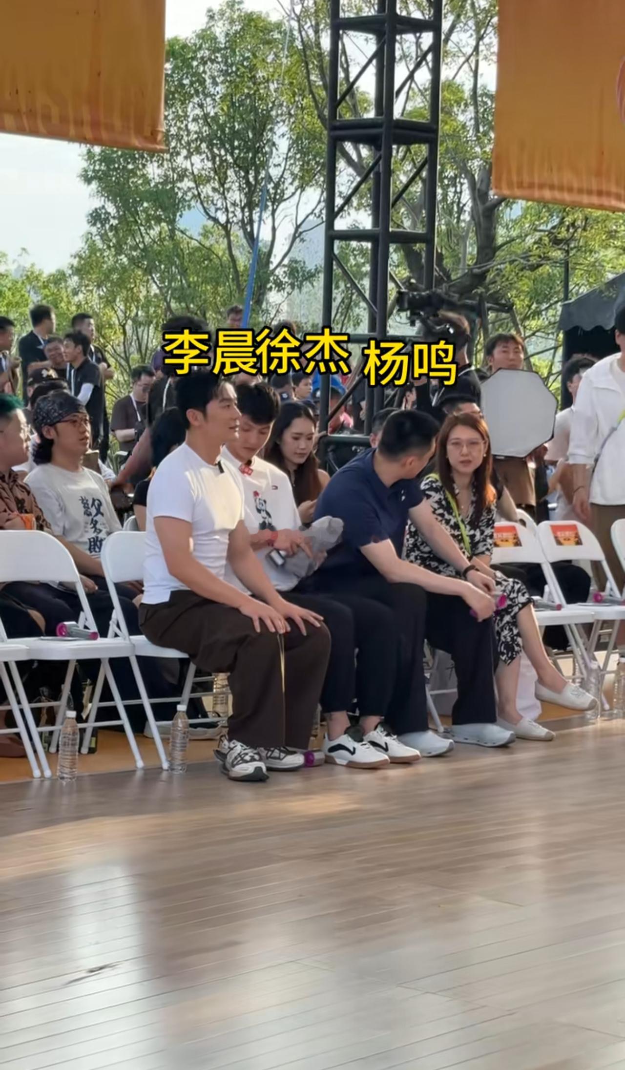 谁才是大咖，看C位吧[滑稽笑]杨指导又在撩女，真系顶你唔顺[doge]广东宏远