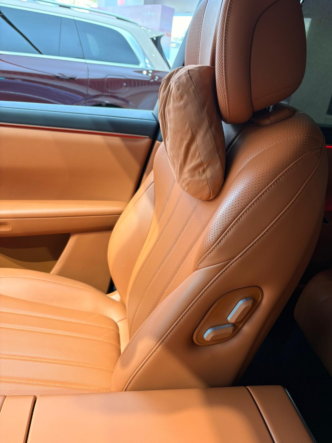 马上过年了，很多人都会开车自驾回家，咱们来谈一谈不同年龄段的人对于长途驾驶的体验