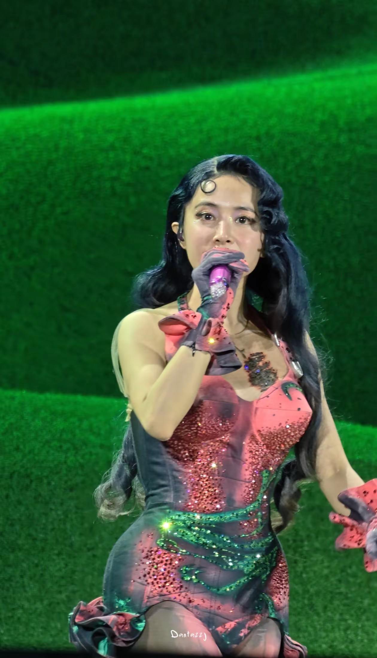 广州不思议真公主，明年见👸。@蔡依林蔡依林蔡依林演唱会蔡依林广州jo