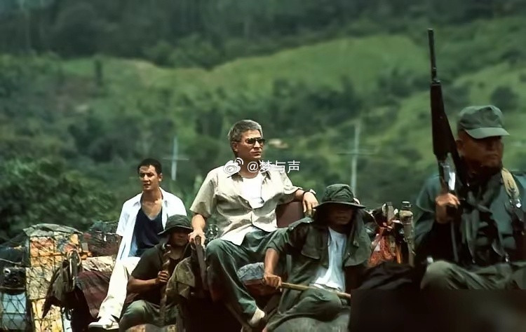 刘德华抢来的角色，拿了影帝，还赚了2.6亿。当年尔冬升拍《门徒》，大毒枭“昆哥