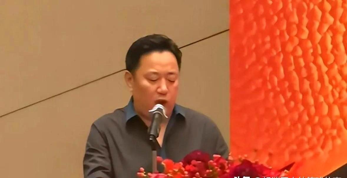 CBA冠军广厦队，连锅端，全卖了！投资人楼明把话挑明了：一线队、青训梯队，连