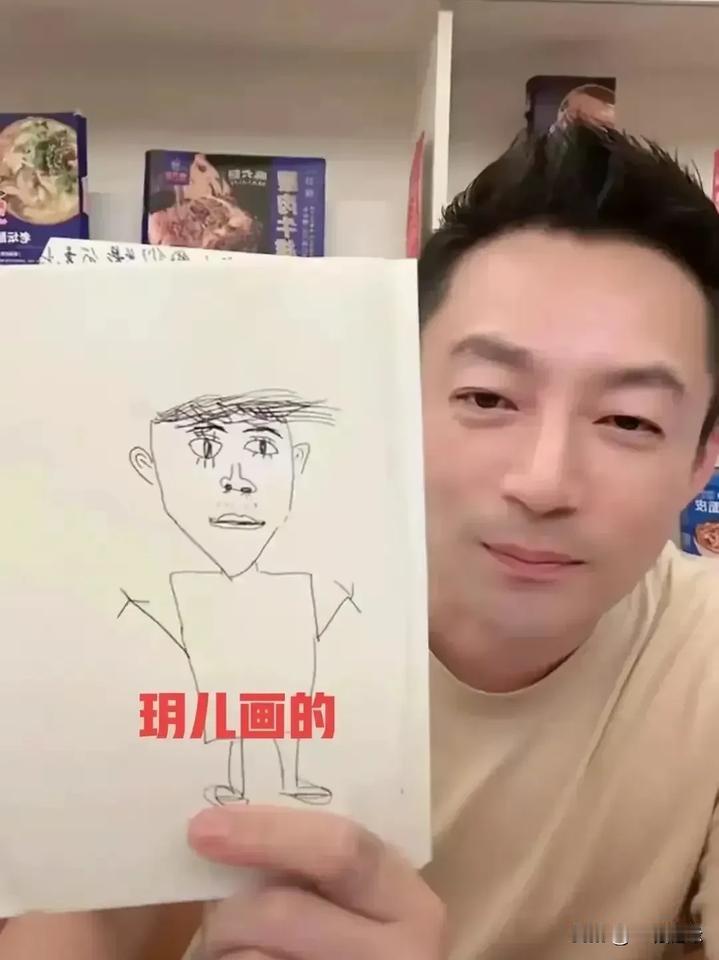 没有对比就没有伤害，小S二女儿Lily才17岁，就要开自己的个人画展了。要知道