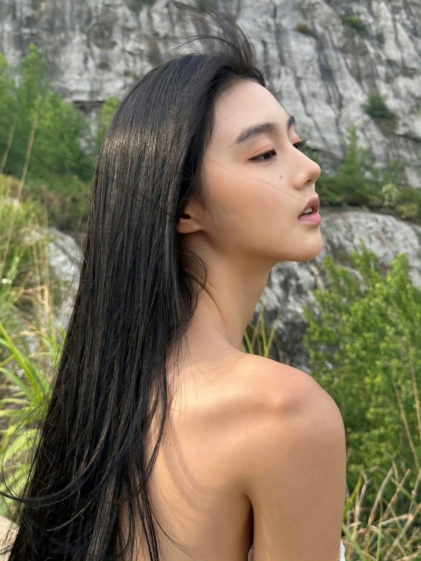 眉弓是神来之笔✨cr.心海1973