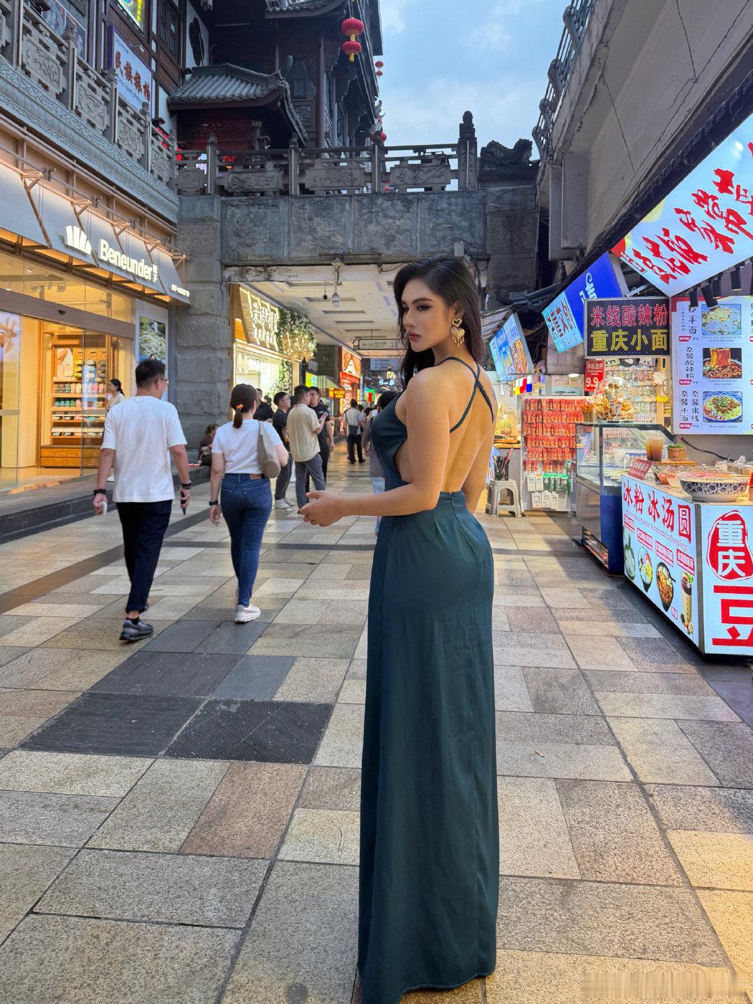 太喜欢重庆了#运动##重庆##谢霆锋#​