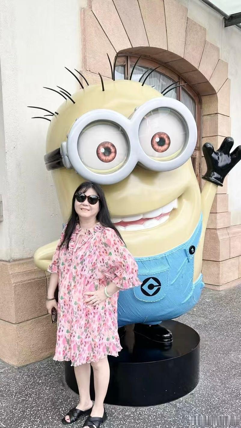 敏儿全身照。手机摄影时尚时尚穿搭​​​