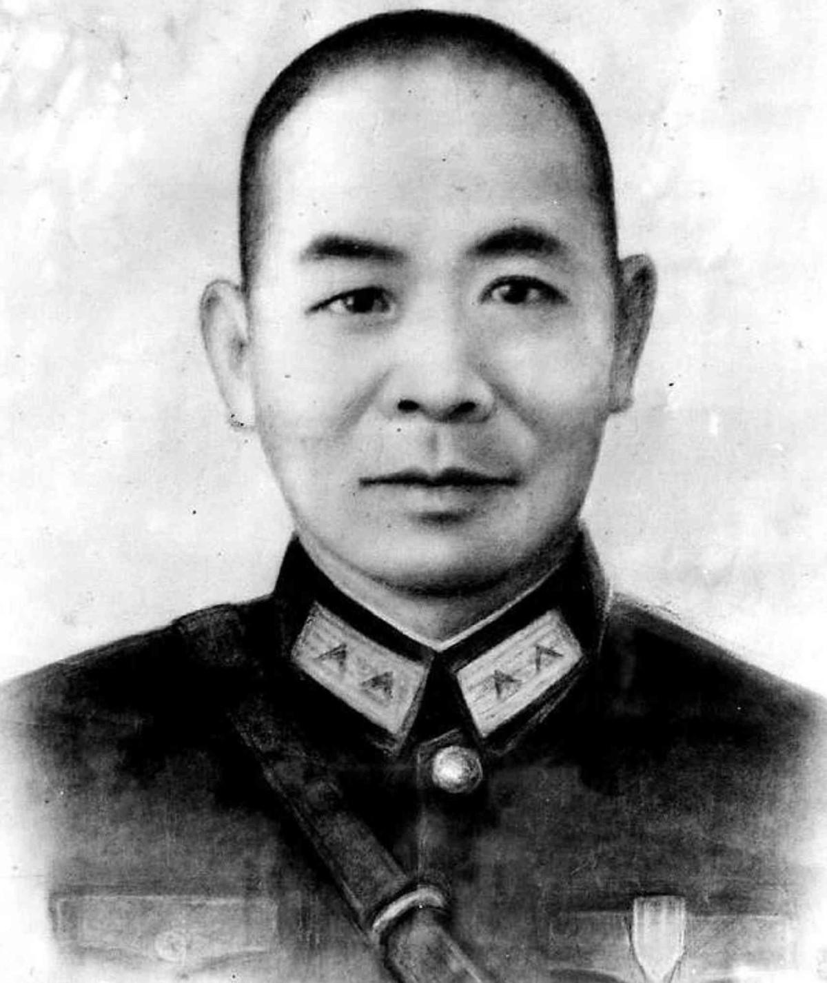 1950年，吴石被捕前，把保姆林阿香叫到书房，拿出2根“小黄鱼”，对她说：“阿香