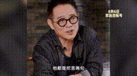 李连杰左右为难，首谈国籍，肉眼可见的慌了！他说：“有人常挖苦我，新加坡演员又