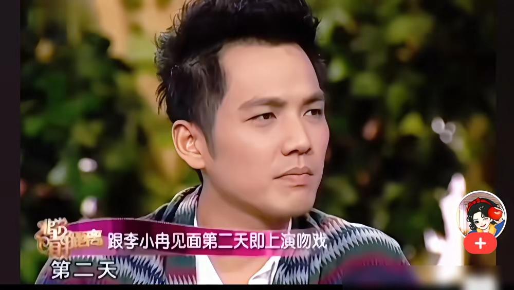 李小冉这话一出口，估计不少人手里的瓜都差点掉了——“钟汉良是唯一让我拍吻戏伸舌头