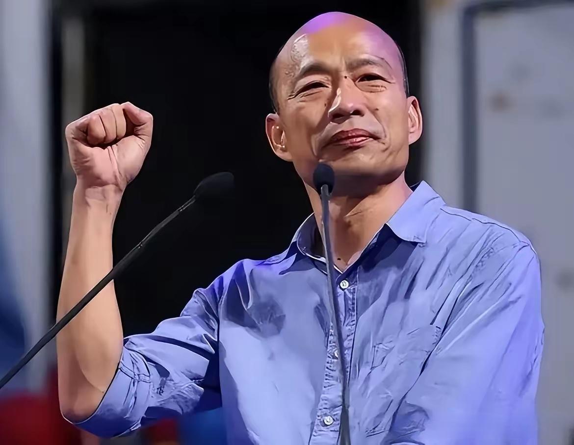 韩国瑜最近一嗓子吼出来，直接把台湾那点可怜巴巴的优越感给干碎了。很多人还窝在被窝