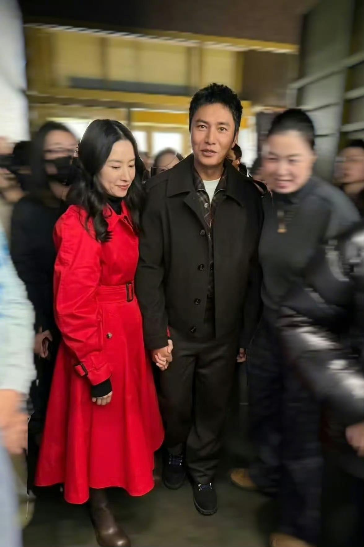 爷青回！时隔近23年，陈坤董洁再牵手，金燕西与冷清秋的名场面直接照进现实！当