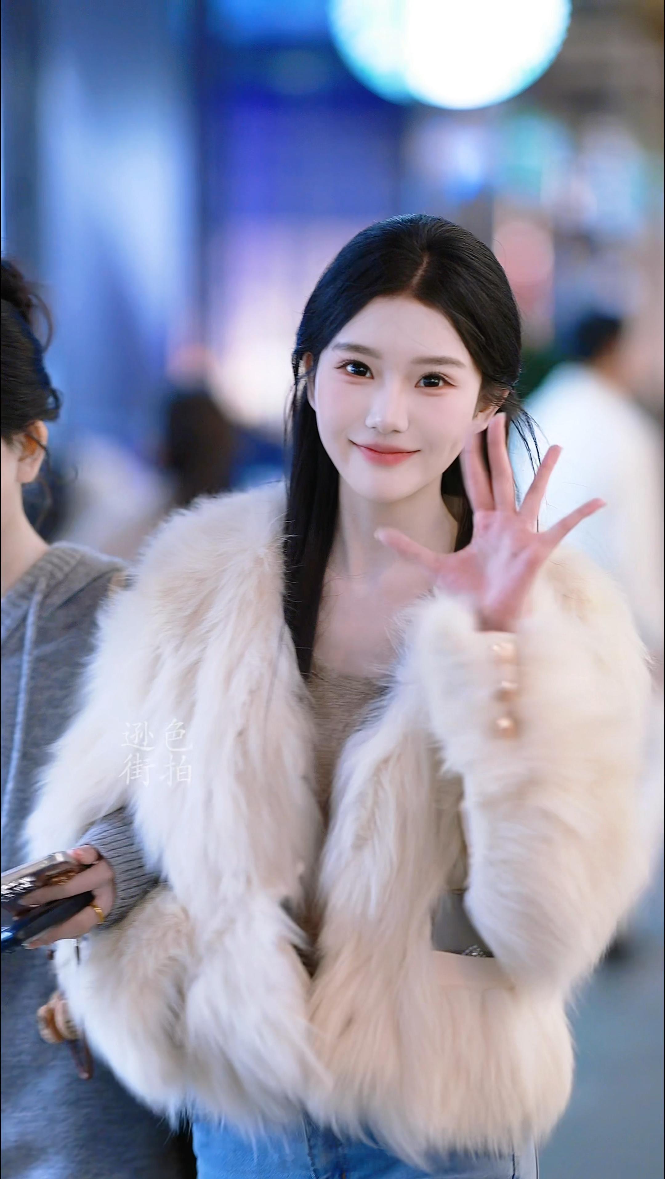 【成都街拍】迷人。丨摄影拍照每日穿搭