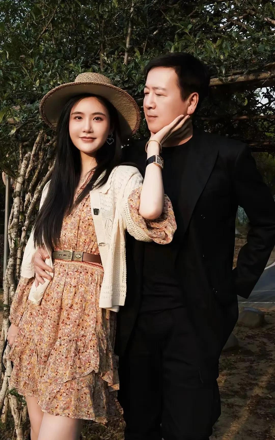 天之大无奇不有天天说赖文峰心里放不下杨钰莹说赖文峰去人家直播间刷礼物请问那