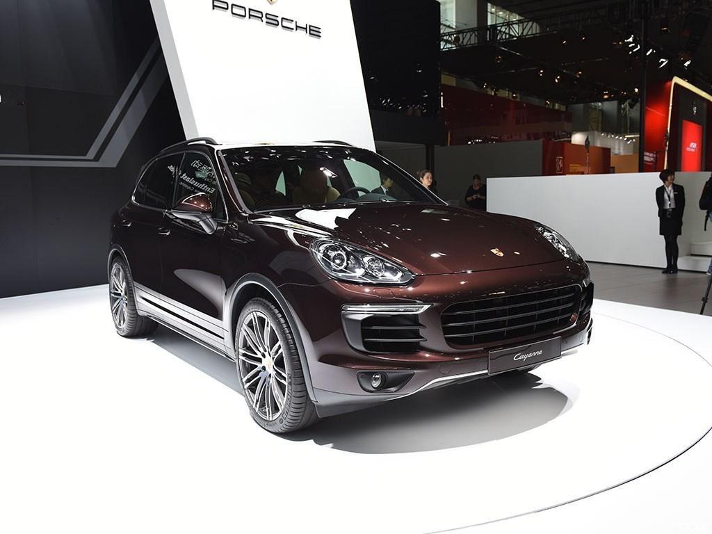 保时捷卡宴958.2，目前性价比比较高且比较稳定的一代卡宴。958.1不行，是三