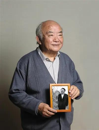 1998年北大百年诞辰之时，钱理群批评北大没把校庆"当成一个反省的日子";200