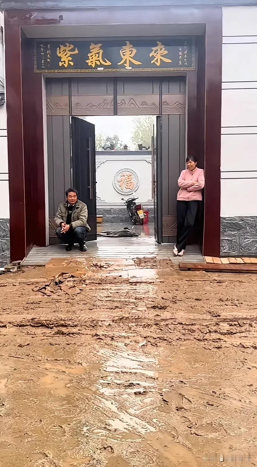 这样的路，现在不多见了吧！