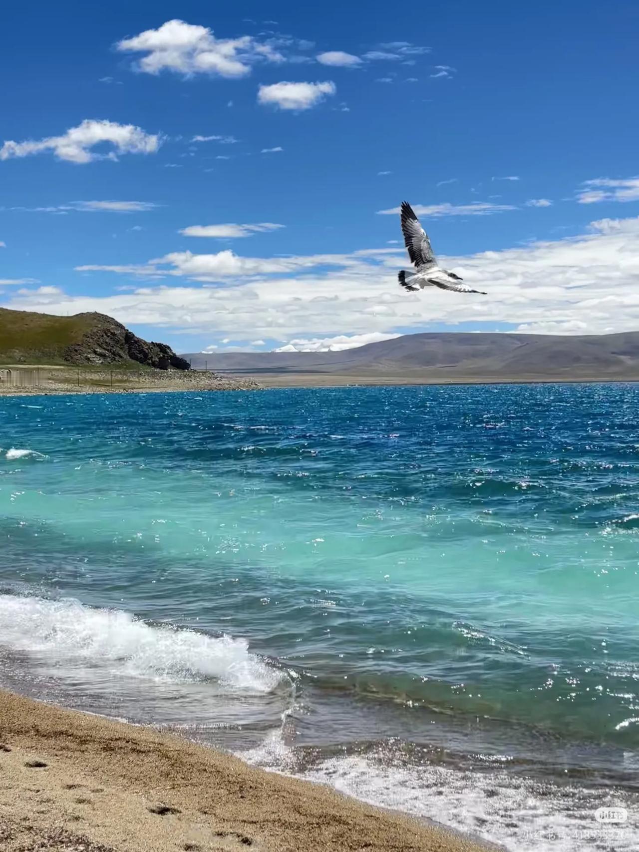 纳木措：西藏的圣湖之旅有生之年，一定要来一次纳木措！这里不是天堂，却胜似天堂，