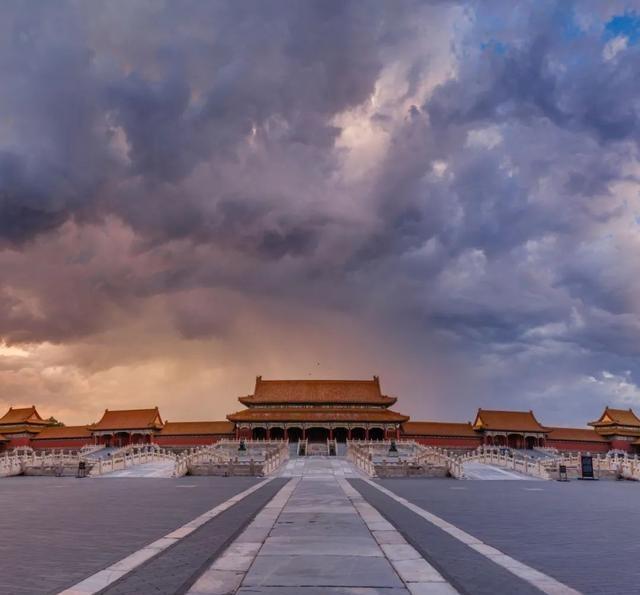 明朝不允许王爷无故进京，清朝不允许王爷无故离京，二者哪个高明？明朝开国皇帝朱元