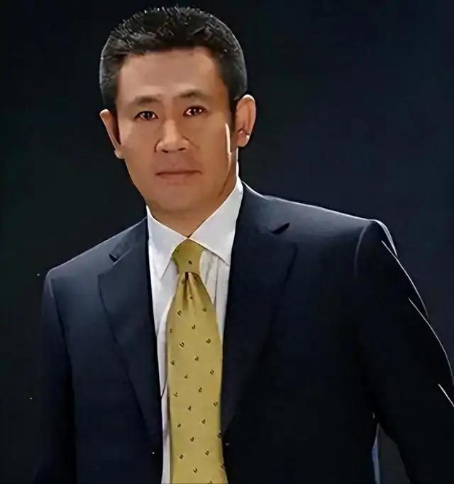 央视两个主持人都是患癌症去世的，一个是罗京，一个是赵赫；特别是罗京只有40多岁就