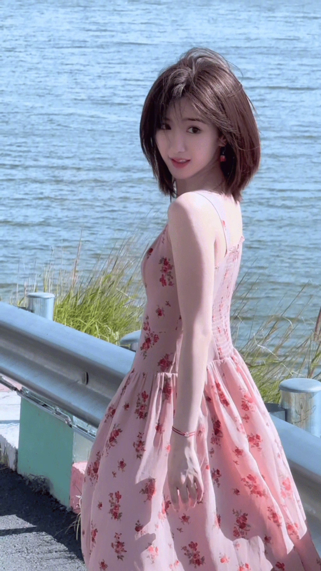 毛晓彤，这个夏日，真的很少女​​​