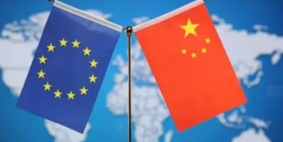 欧洲是求锤得锤！我们对于欧盟丝毫不惯着！在欧盟第18轮对俄制裁，把我们的企业纳入