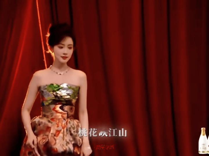 孟子义今日份运动量达标我宣布今天最忙的人属于我们孟姐，孟子义带着五部剧参加鹅剧