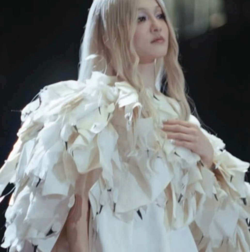 张韶涵演绎AlexandreVauthier2019春夏高定
