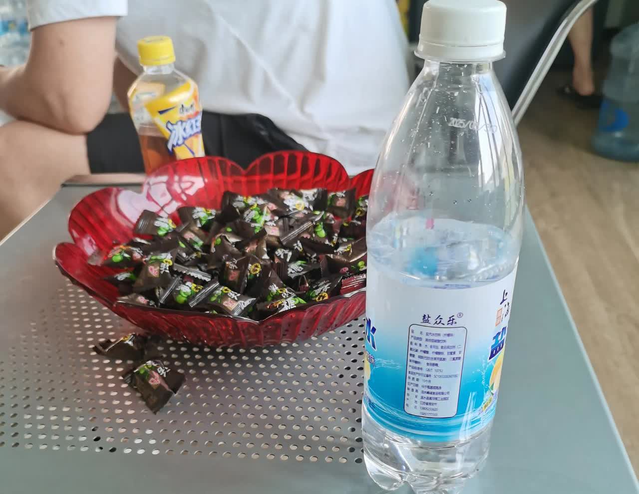 机动车年检规则变了！15年买的车，21年检了一次，今年年再检，就是说新车6年检一