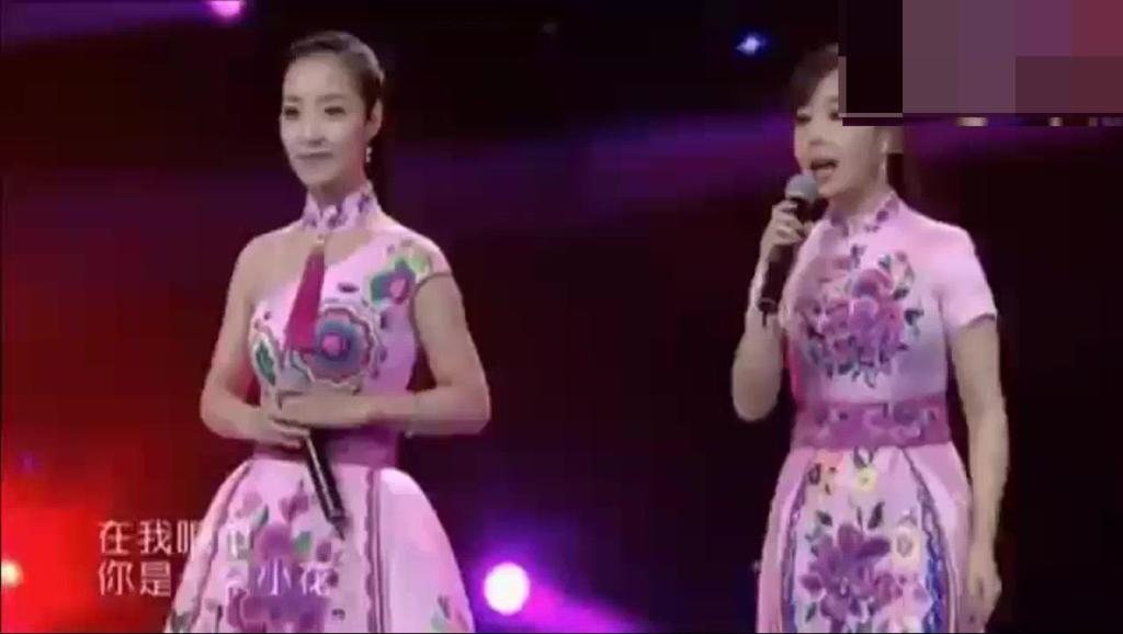 拉手手亲口口王二妮云飞歌词曲谱_王二妮和云飞图片(3)
