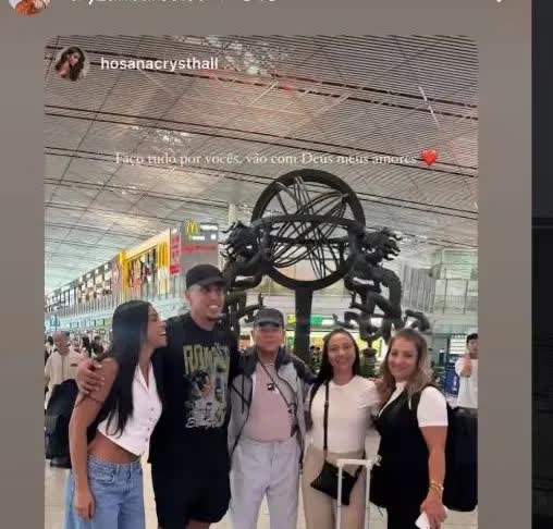 克雷桑最新动态，这是又要出去浪了！巴西球员度假旅游是刻在骨子里的，如果说联赛