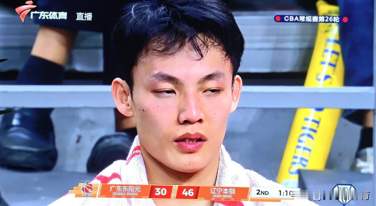 徐杰脚部伤势尚未痊愈？这是广东东阳光在主场惨败给辽宁本钢后，部分自媒体爆出的消