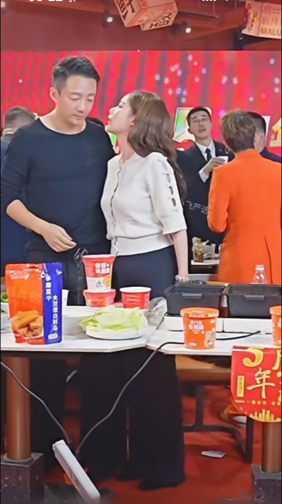 好感觉，汪和筱梅在一起后变得正常了呢[吃瓜]汪小菲跟现任在一起后情绪很稳定，