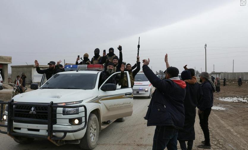 看着不正规，但毕竟符合国情，叙利亚武装部队进入哈塞克根据叙利亚政府与叙利亚民