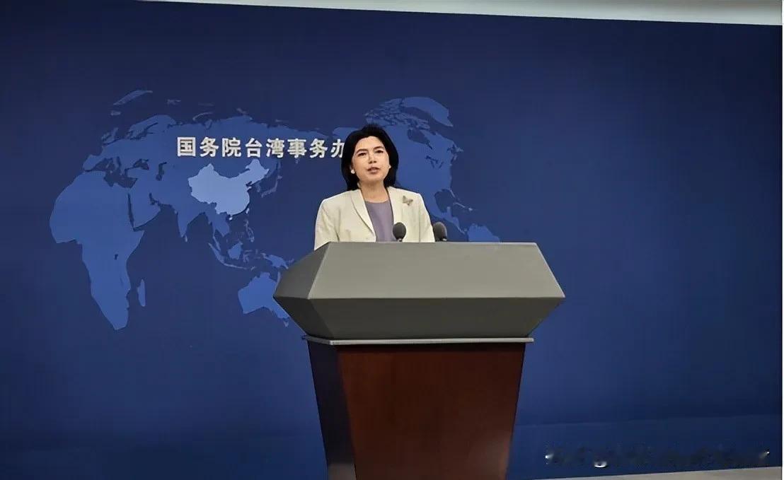 为什么国民党反对一国两制？根源在于内部政治层面的考量。一旦接受统一框架，台湾就定