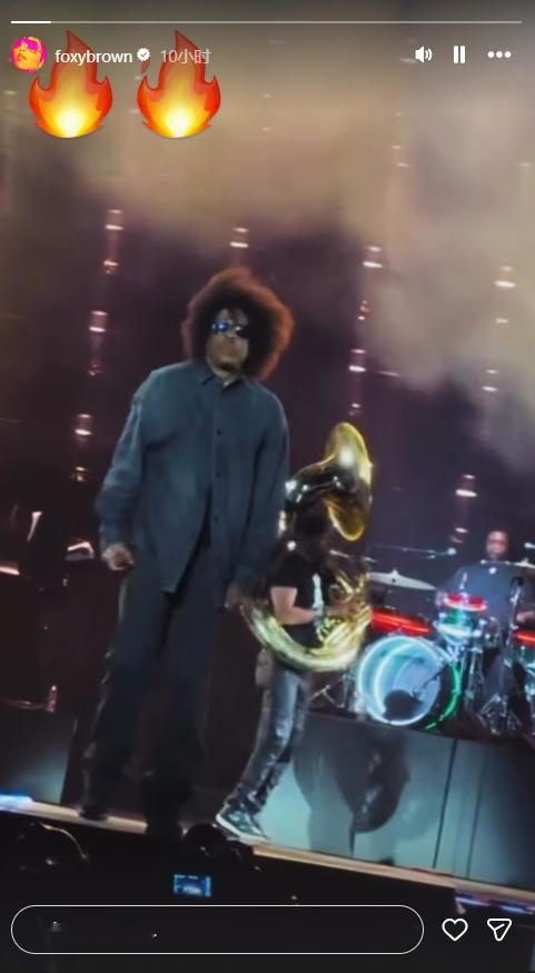 【骚狐狸示爱Jay-Z】/女说唱歌手FoxyBrown在Ins新瞬间示爱Ja