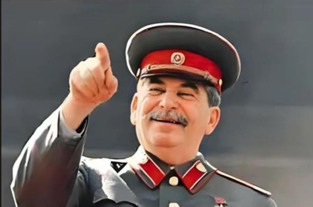 苏联公有制的本质：从全民所有演变成官僚所有，当财产属于所有人的时候，它实际上不属