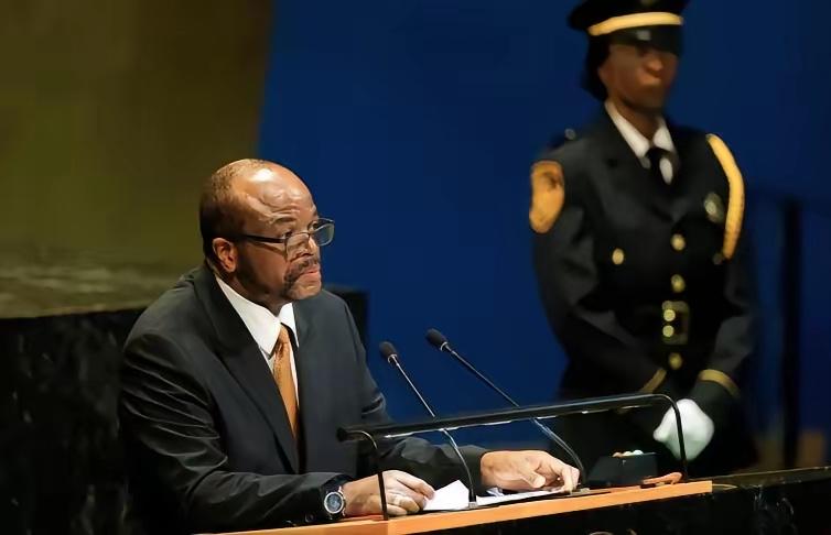 路透社今天（4月22日）报道：非洲国家斯威士兰（台称史瓦帝尼）政府代理发言人说，