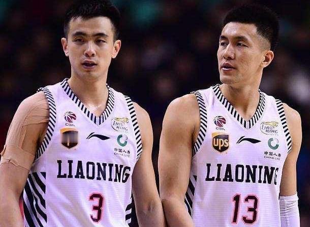 辽宁男篮终于赢一场球了！李虎翼出场受限主要还是防守端对抗太弱，现在辽篮外线的防守