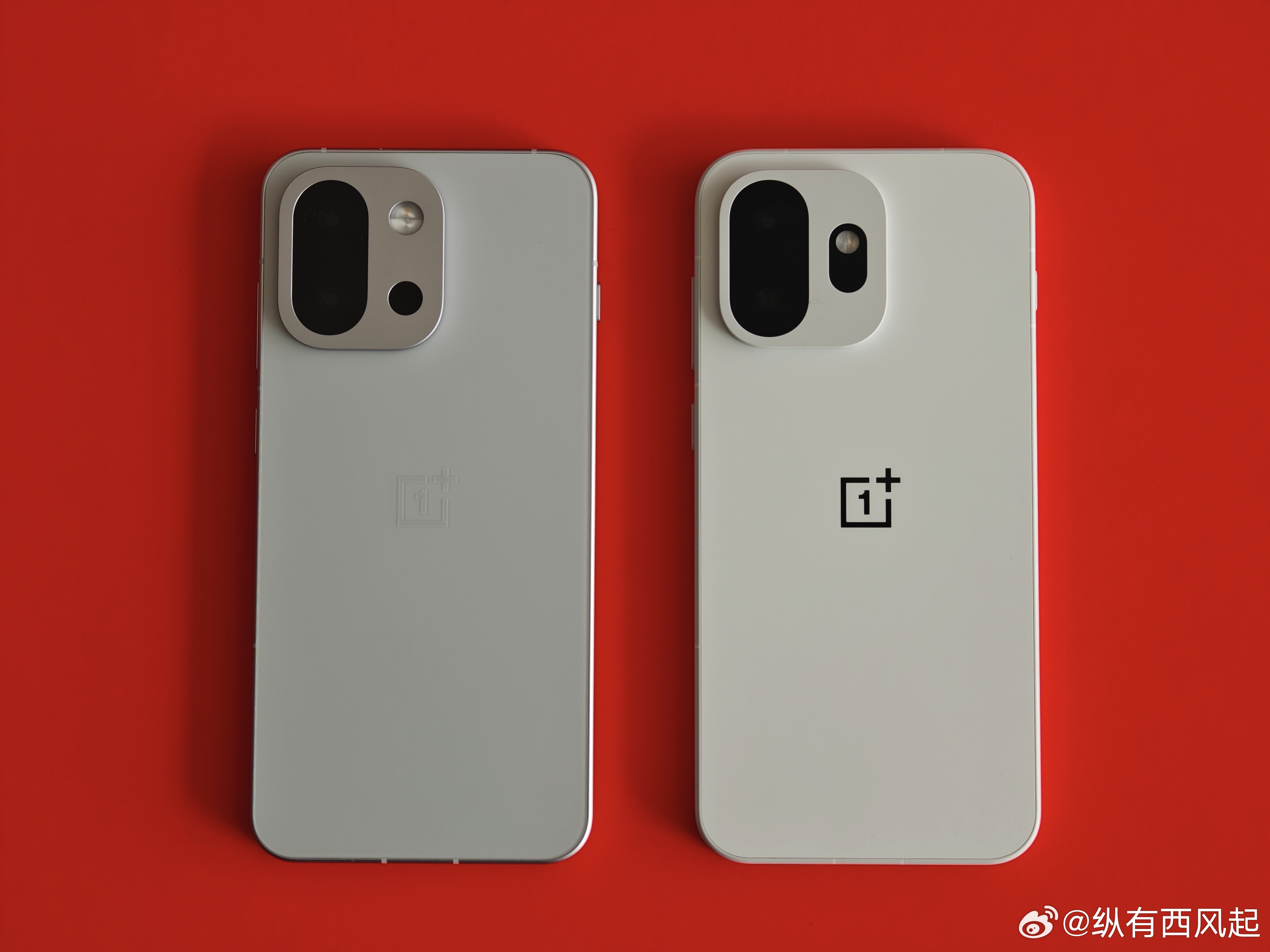 一加15T这个一体同色的设计，是不是感觉比13T高级了不少？