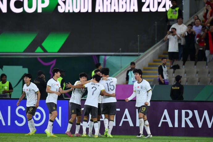 U23国足3：0越南比赛背后的一些数据和逻辑，可能会让你觉得不可思议：比赛上半