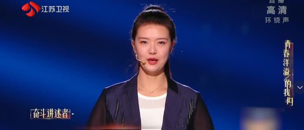 排球不是光靠技术，还要有智慧，李盈莹得好好学习3位前辈！朱婷近日被记者问