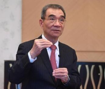 中国有两位预言很准的专家，一个是复旦的张维为，曾判断乌克兰可能亡国；另一位是林毅