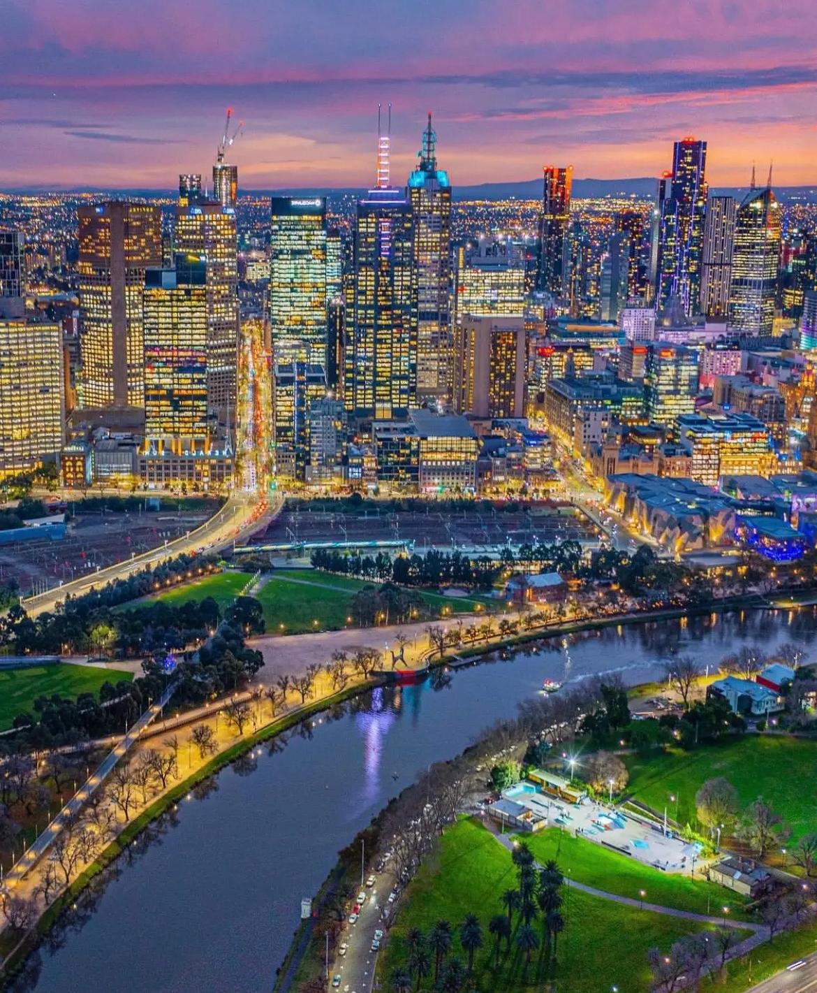 澳洲连工业都没有，澳大利亚为什么那么富裕？不少人都觉得，一个国家要想富，必须