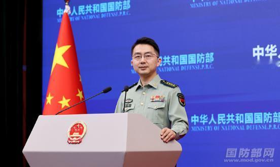 不藏了，直接摊牌亮剑！5月9日下午，国防部发言人蒋斌大校证实：解放军主力战舰编队