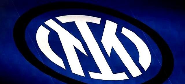 最近看到一个数据，有点让人想不通。有人翻了国米和尤文在意甲的交手记录，总共2