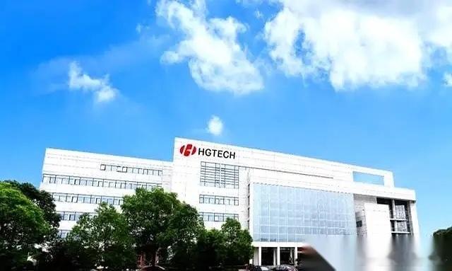 都说AI是印钞机,这话算是找到主儿了。一家叫华工科技的,上半年靠卖给全世界AI数