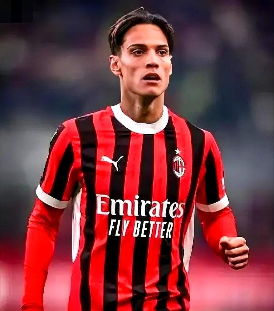 米兰更衣室流传一句玩笑：想重生，去亚特兰大。德凯特拉雷在圣西罗被嘘成水货，去年