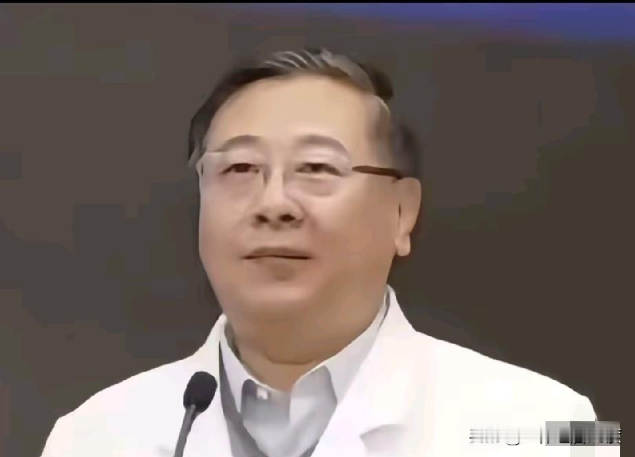 这个事情确实够奇葩的，谁能想到前任老婆成为了自己的丈母娘，这不是狗血剧情，这是一